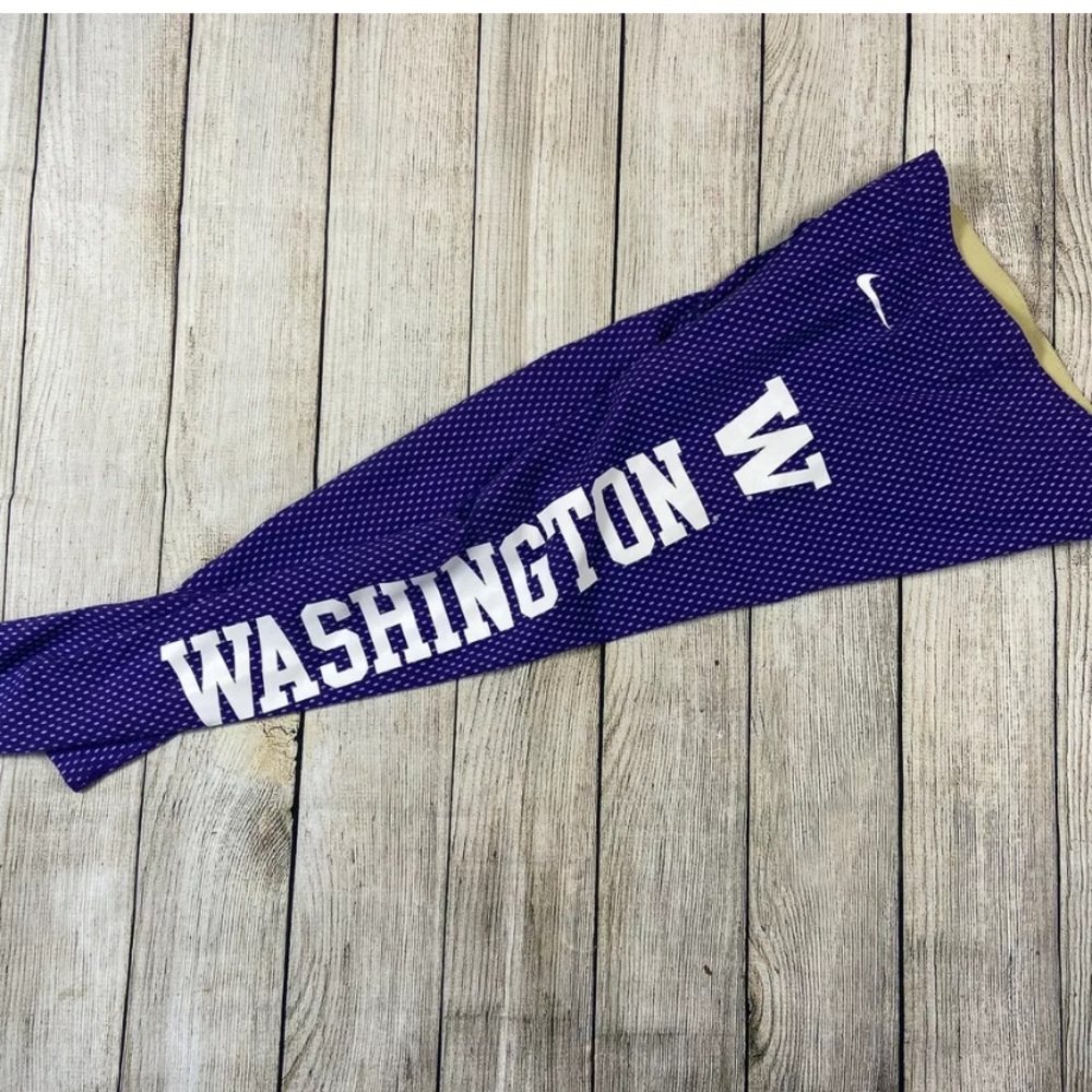 Nike stretch Washington pants leggings polka dot